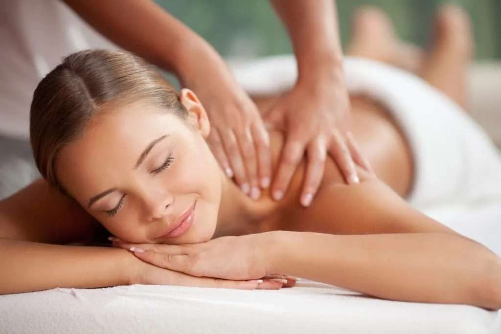 Massage3 1024x683 1 Opt